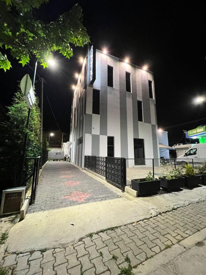 Bs Hotel Durres Exterior photo