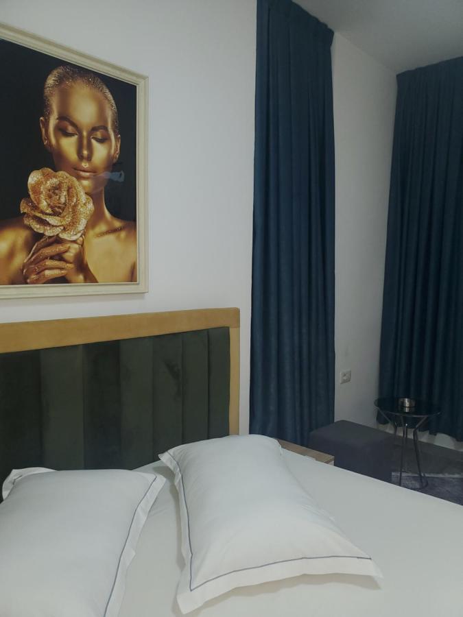 Bs Hotel Durres Exterior photo